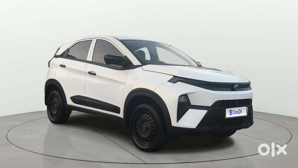 Tata Nexon Smart Plus S 1.2 Revotron Petrol 5 Mt, 2024, Petrol