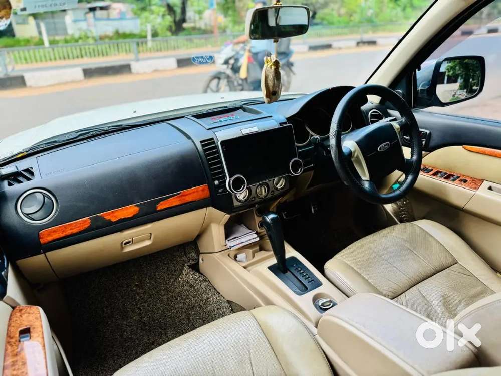Ford Endeavour Diesel Limited 2012
