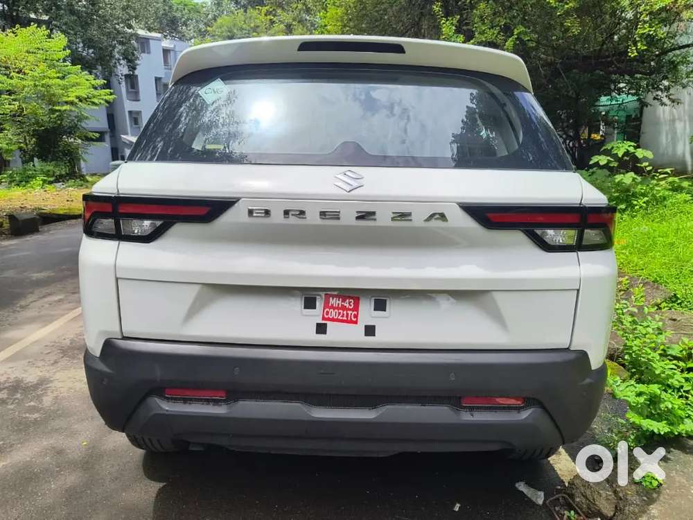 Maruti Suzuki Brezza Lxi 2025