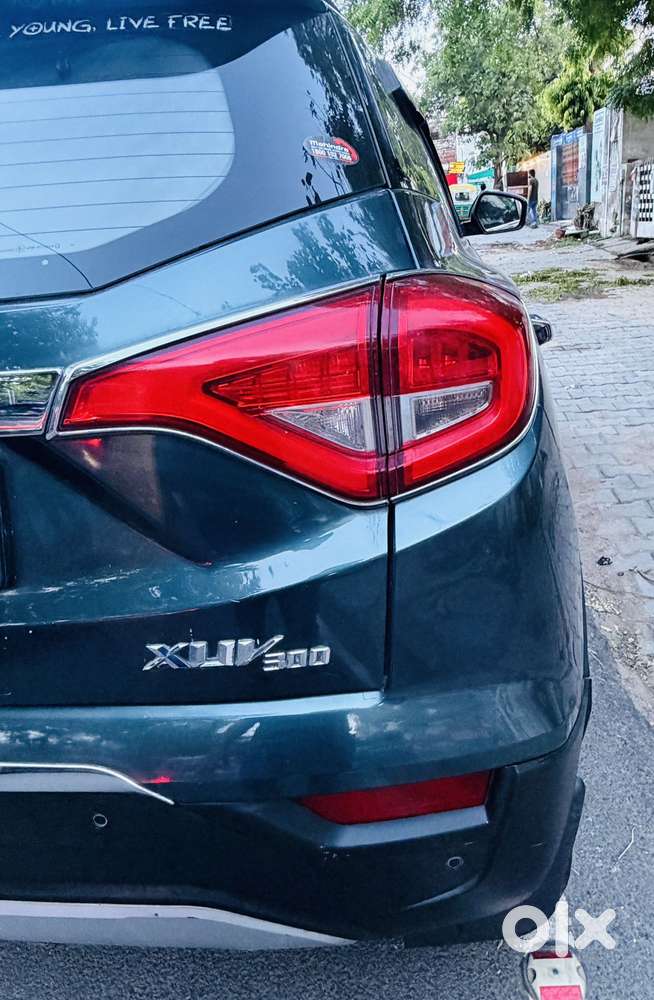 Mahindra Xuv300 W8 Option Diesel, 2020, Diesel