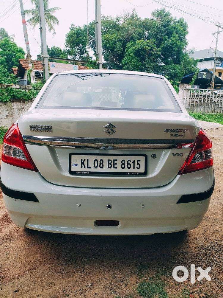 Maruti Suzuki Dzire 1.2 Vxi, 2015, Petrol