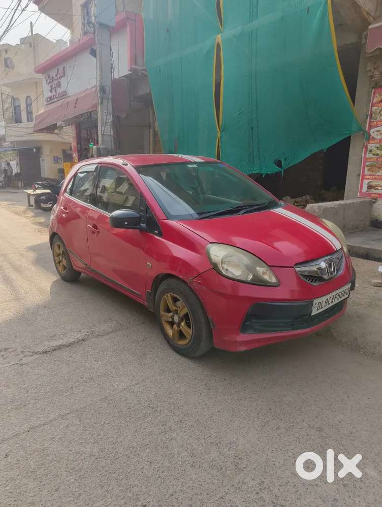 Honda Brio 2012 Petrol Well Maintained