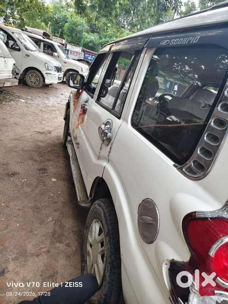 Mahindra Scorpio Lx 2012