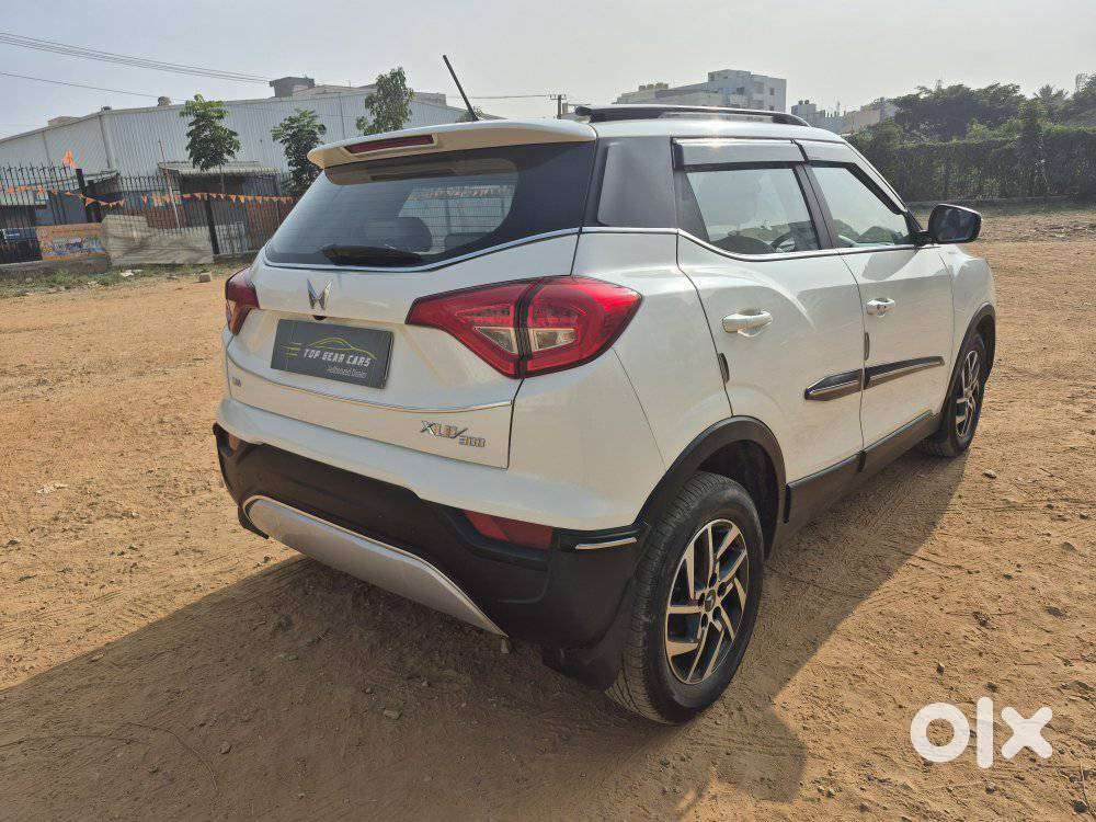 Mahindra Xuv300 W8 Option, 2022, Petrol