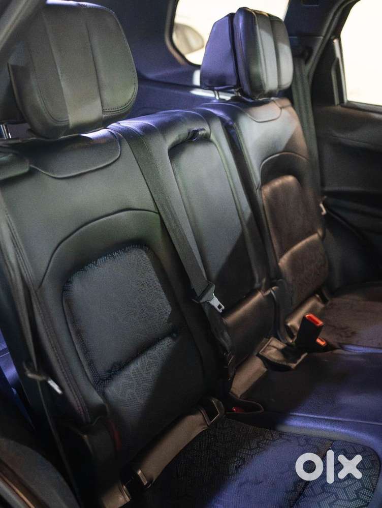 Tata Safari Accomplished Dark Edition At, 2026, Diesel