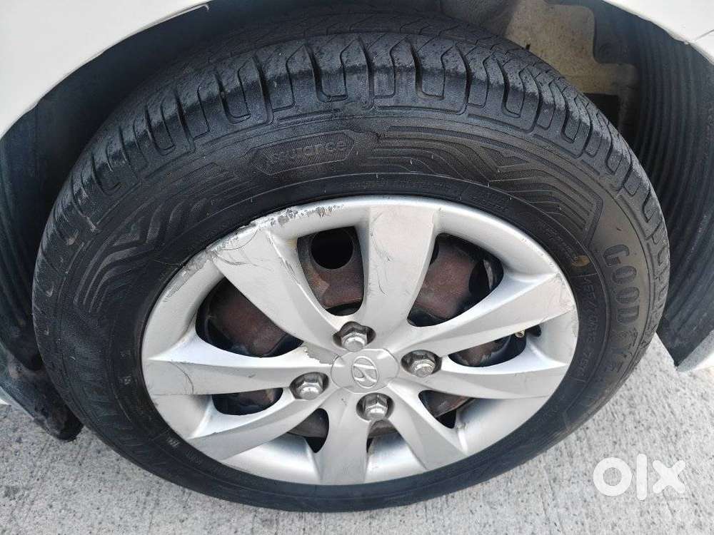 Hyundai Eon Magna +, 2012, Petrol