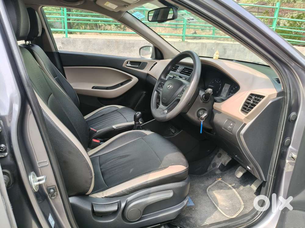 Hyundai Elite I20 Sportz (o) 1.2, 2016, Petrol