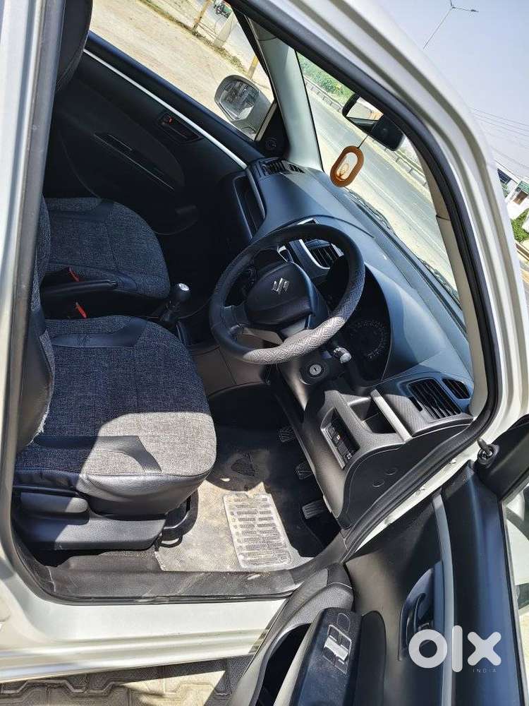 Maruti Suzuki Swift Lxi Optional-o, 2016, Petrol