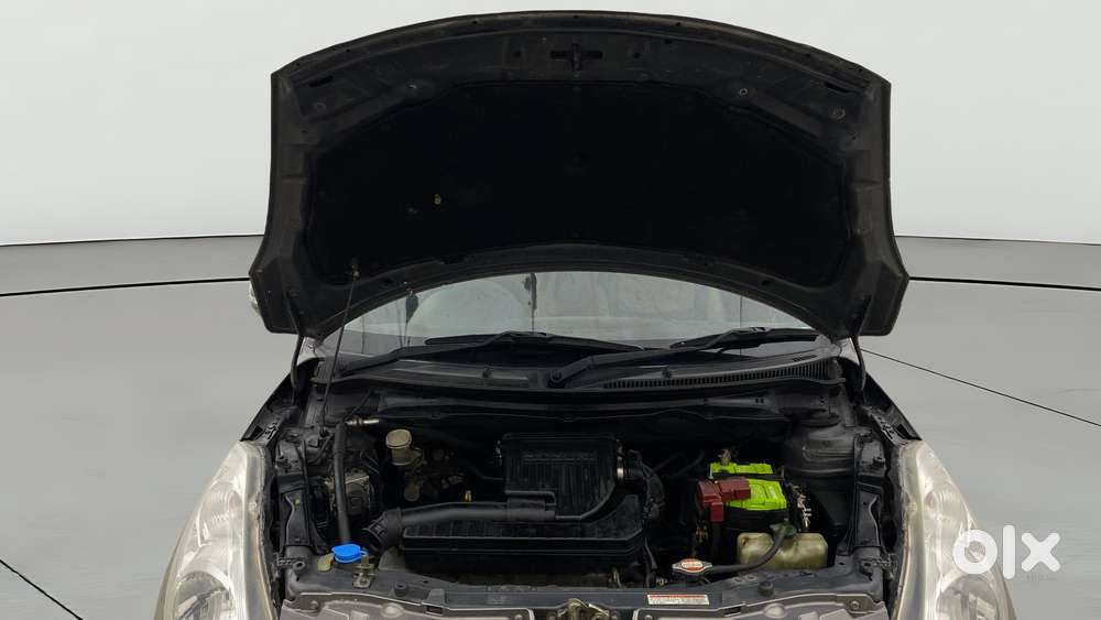 Maruti Suzuki Swift Zxi, 2013, Petrol