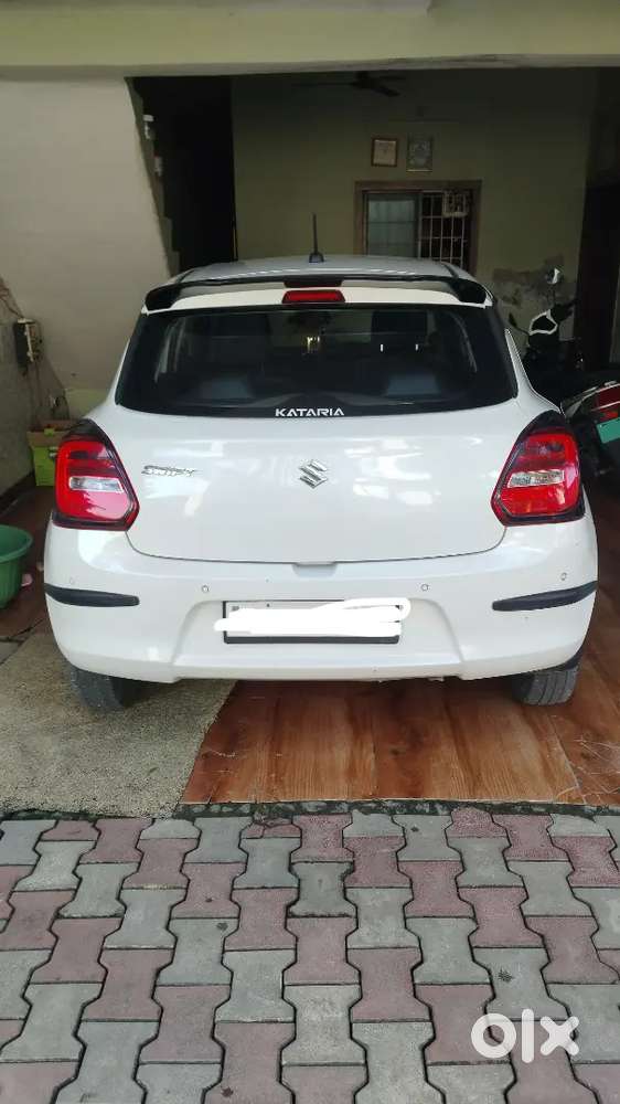 Good Condition And Full Fuction Working No Skretc