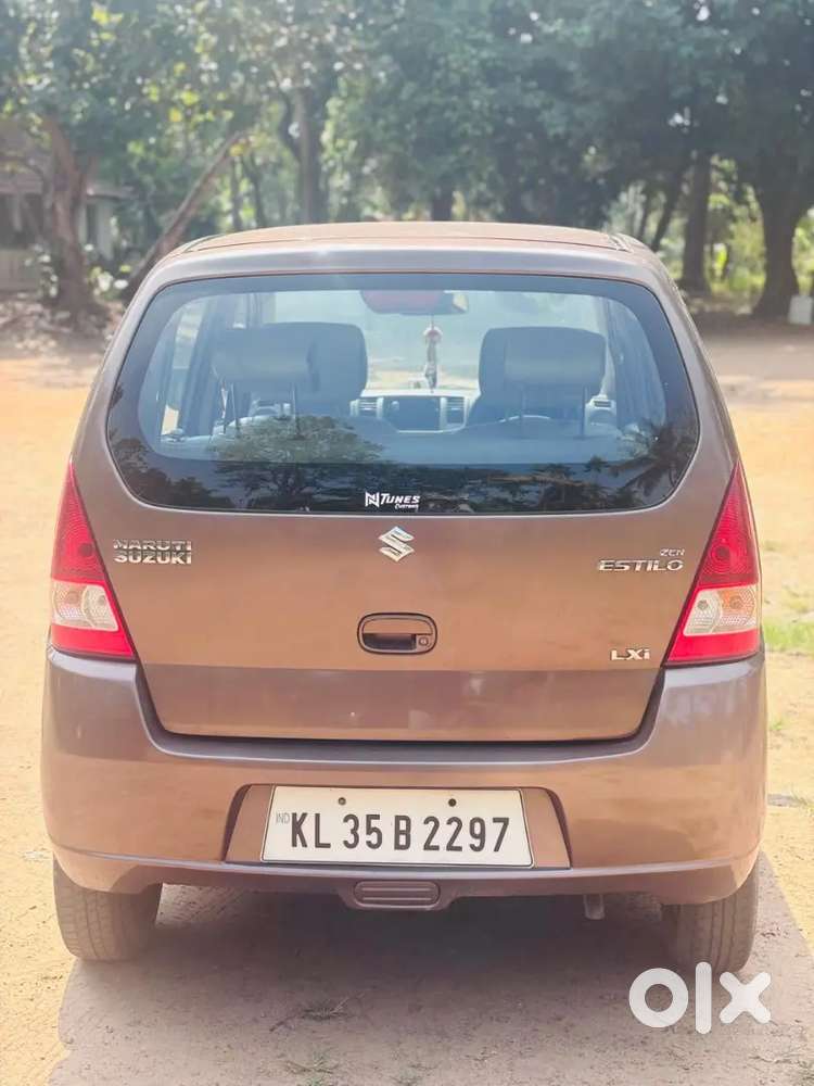 Maruti Suzuki Zen Estilo 2010