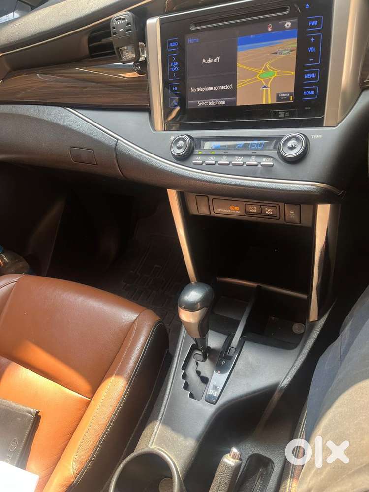 Toyota Innova Crysta 2.8z Automatic, 2016, Diesel