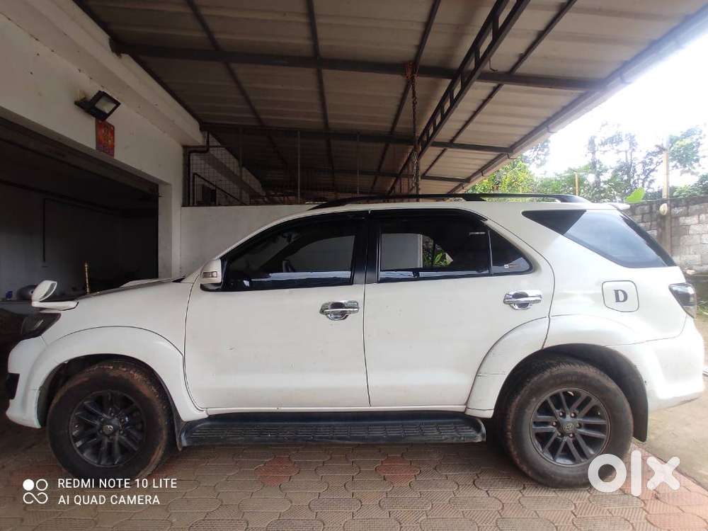 Tn Registration - Toyota Fortuner 2016 Diesel 183000 Km Driven