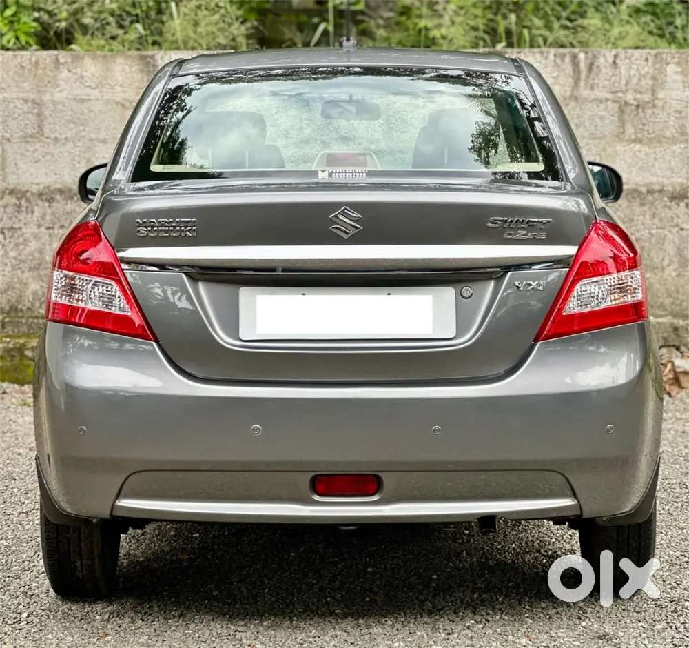 Maruti Suzuki Dzire 2013 Petrol 45000 Km Driven