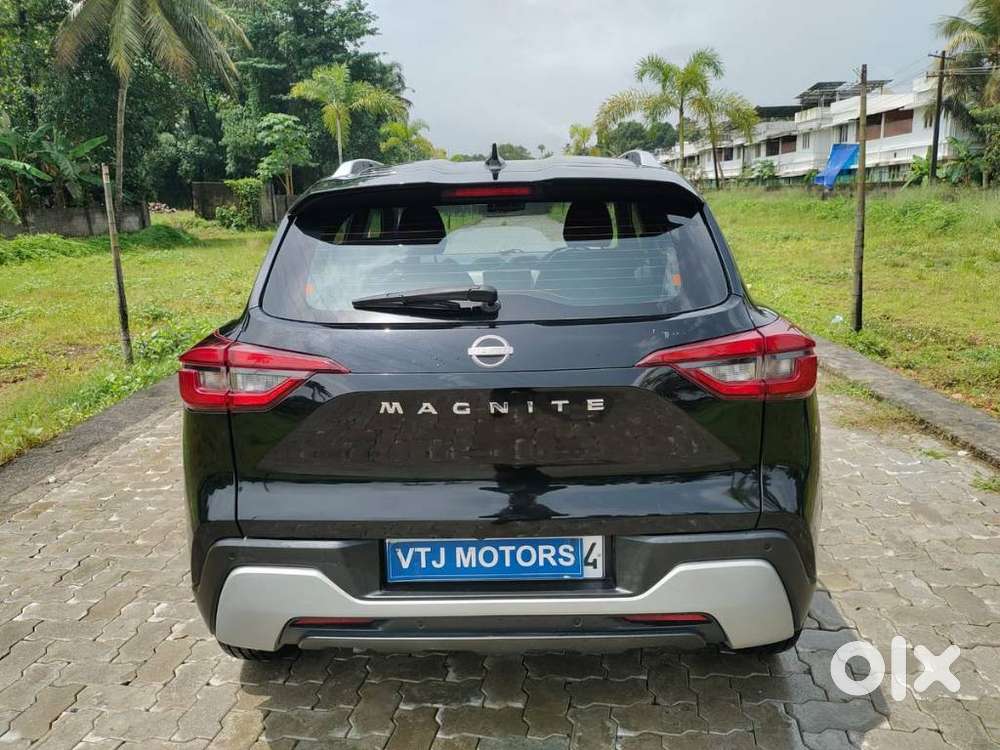 Nissan Magnite 1.0 Xv, 2023, Petrol