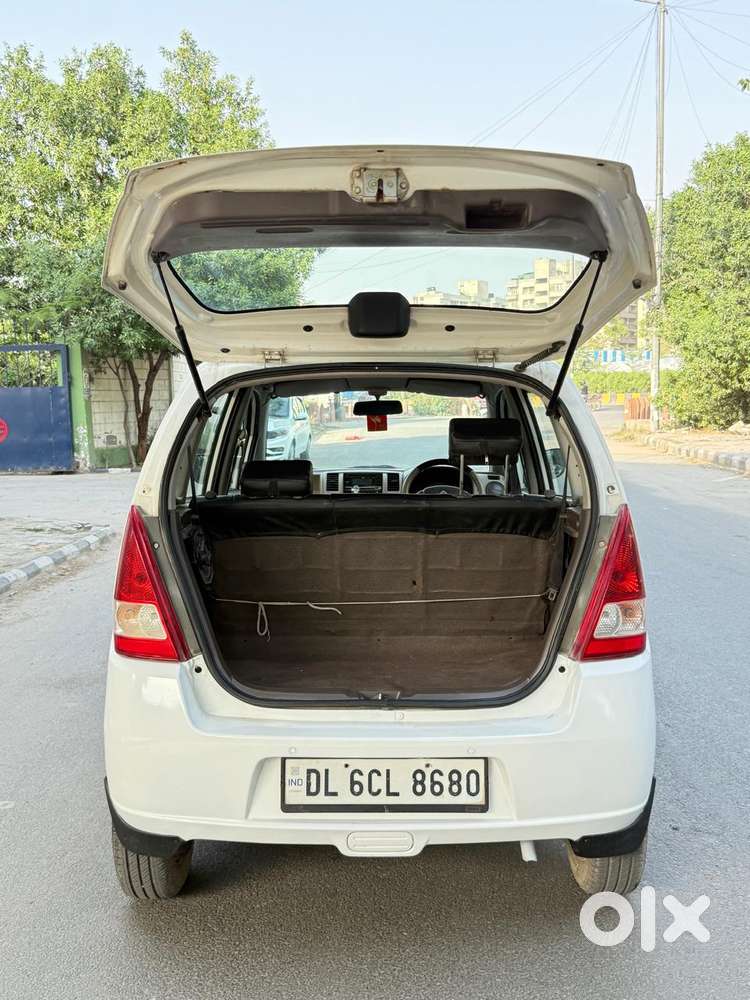 Maruti Suzuki Zen Estilo Lxi Bs Iv, 2013, Petrol