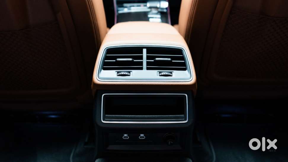 Audi A6 2.0 Tfsi Premium Plus, 2023, Petrol