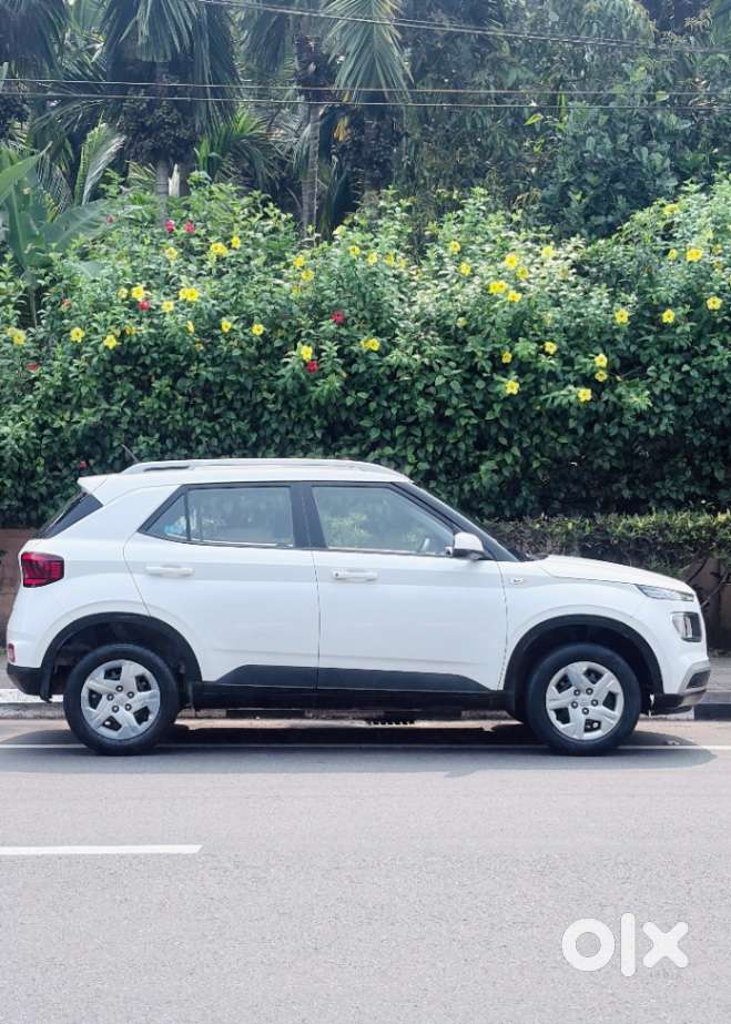 Hyundai Venue S Mt 1.2 Kappa, 2021, Petrol