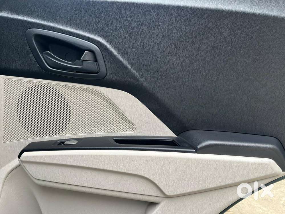 Mahindra Xuv300 W6, 2019, Petrol