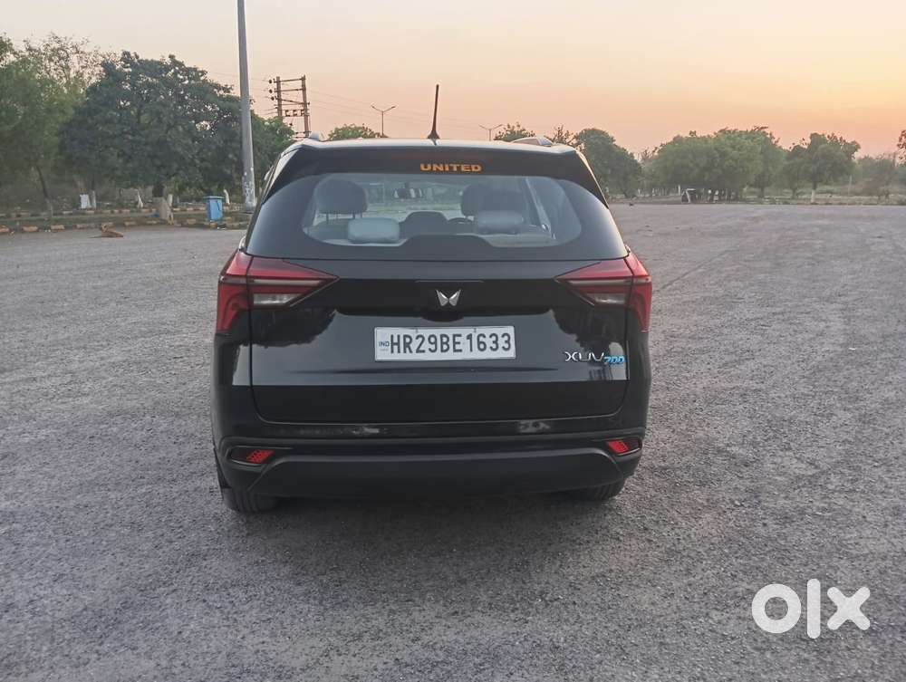 Mahindra Xuv700 2.2 Ax 3 Diesel Mt 7 Str, 2025, Diesel