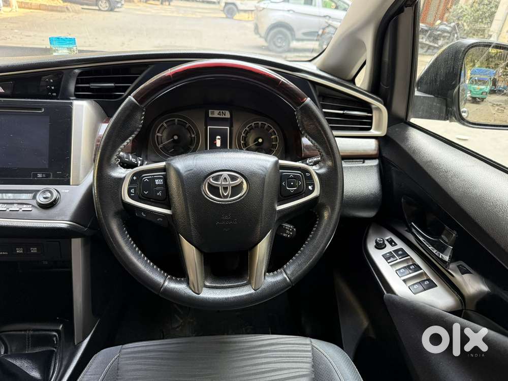 Toyota Innova Crysta 2.4 V 7 Str, 2019, Diesel