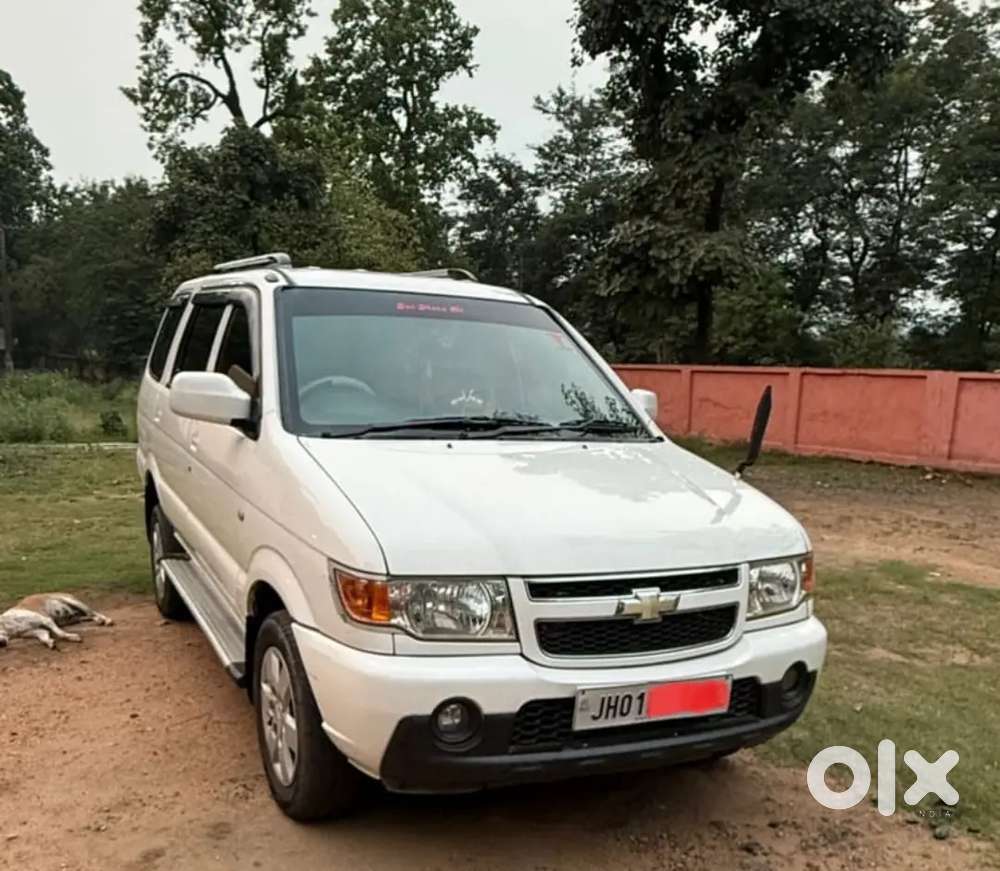 Chevrolet Tavera Neo 2016 Diesel Well Maintained