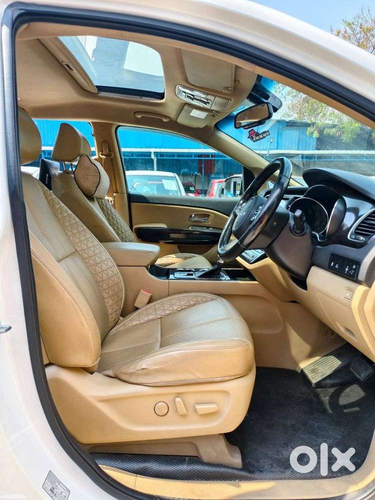 Kia Carnival Limousine Plus 7 Str, 2022, Diesel