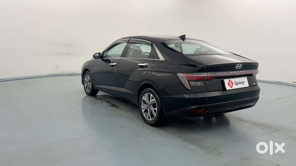 Hyundai Verna Sx 1.5 Petrol Ivt, 2024, Petrol