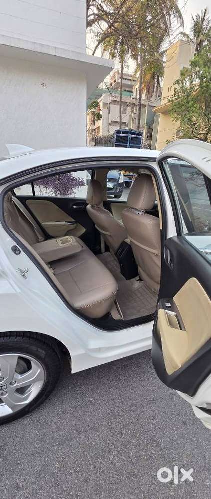 Honda City 2015-2017 I Vtec V, 2016, Petrol