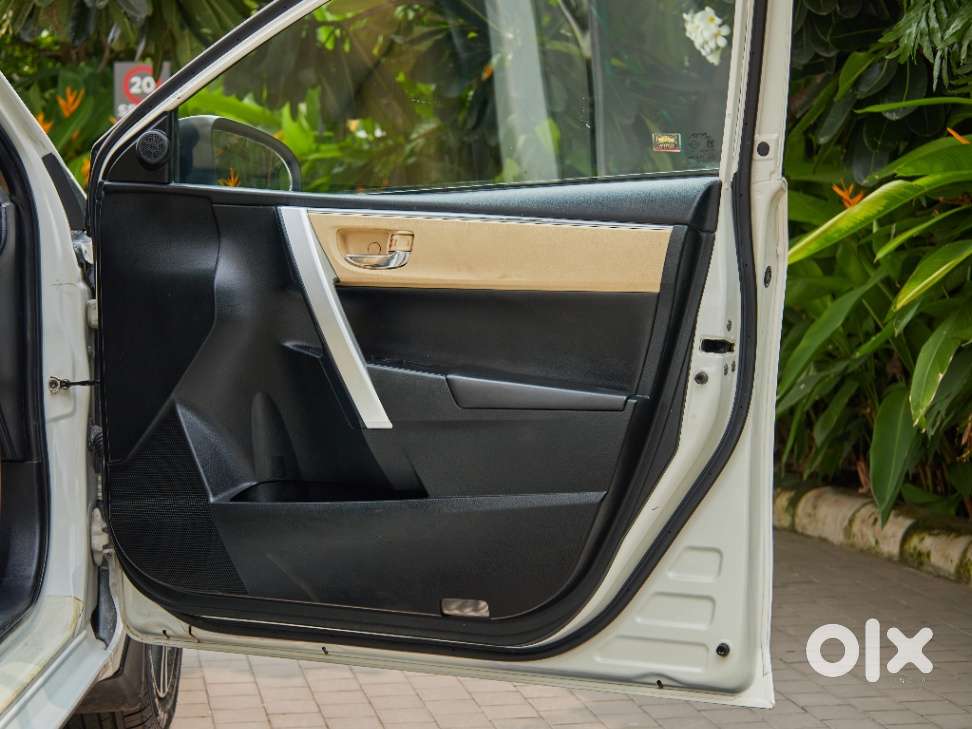 Toyota Corolla Altis Vl At, 2018, Petrol