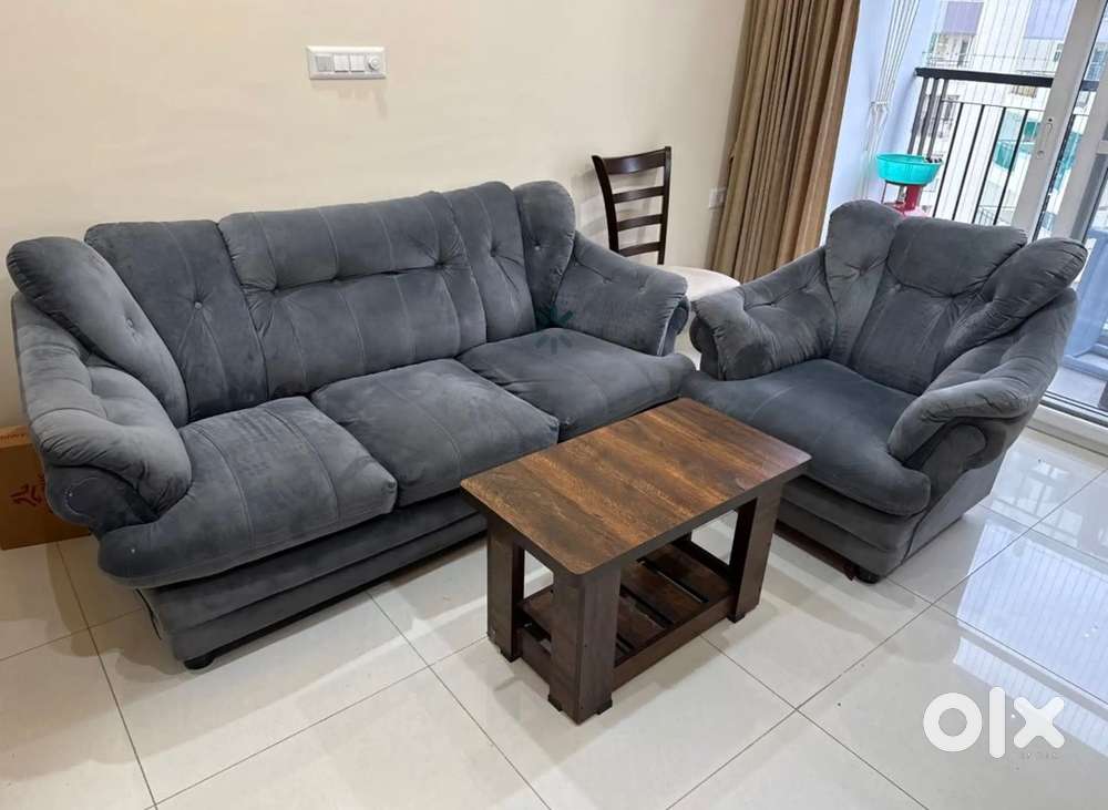3+1 sofa set, tea table and queen size bed move out sale