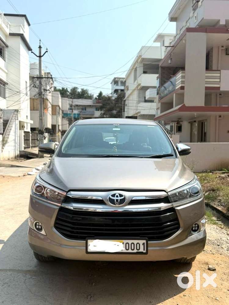 Toyota Innova Crysta 2018 Diesel Well Maintained