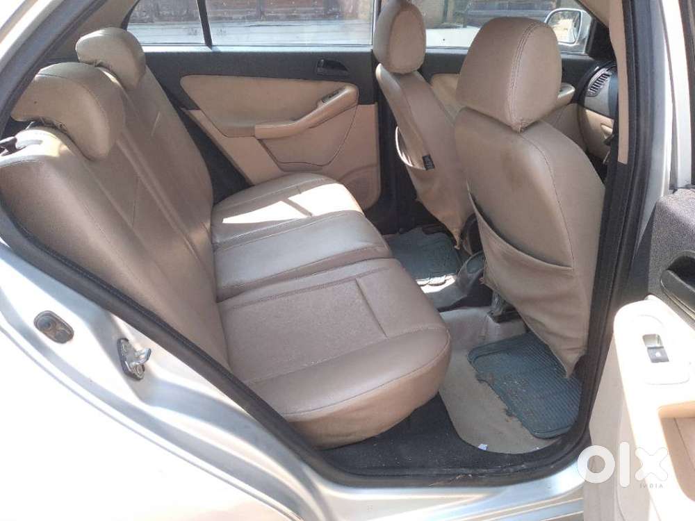 Tata Indica Vista 2008-2013 Aura 1.3 Quadrajet (abs), 2012, Diesel