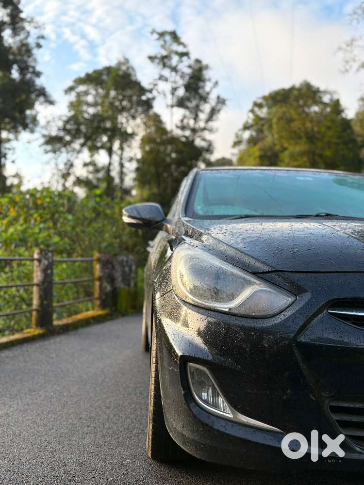 Hyundai Fluidic Verna Manual 2012