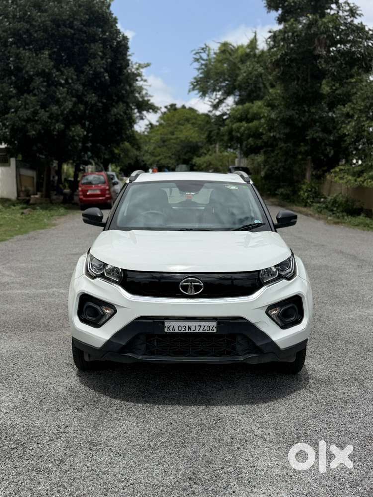 Tata Nexon 1.2 Revotron Xma Amt (s), 2021, Petrol