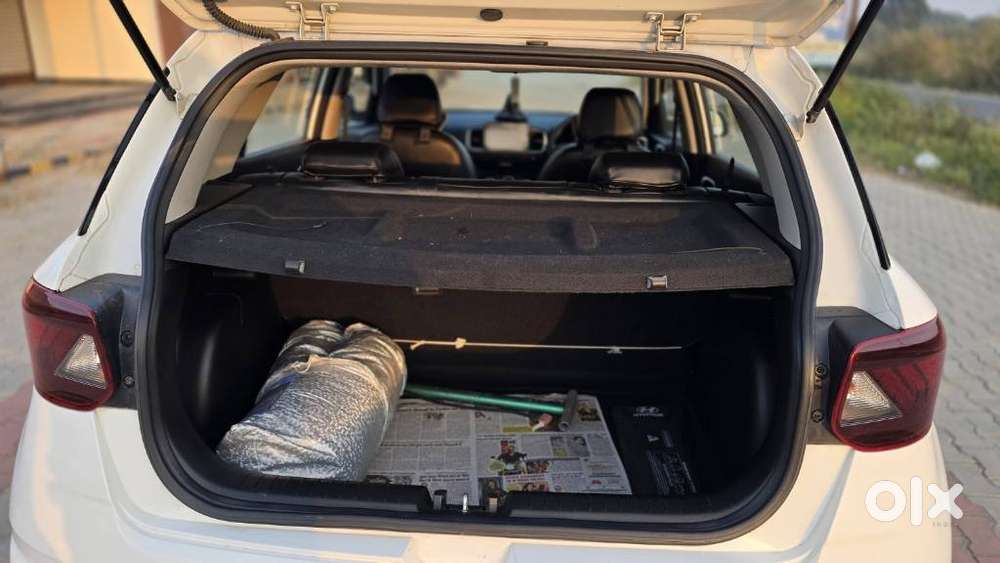 Hyundai Venue 1.2 S Plus, 2021, Petrol