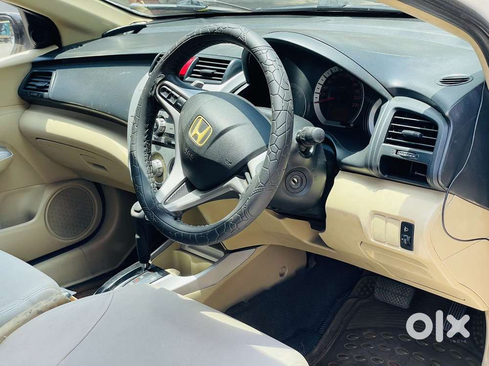 Honda City V At, 2010, Petrol