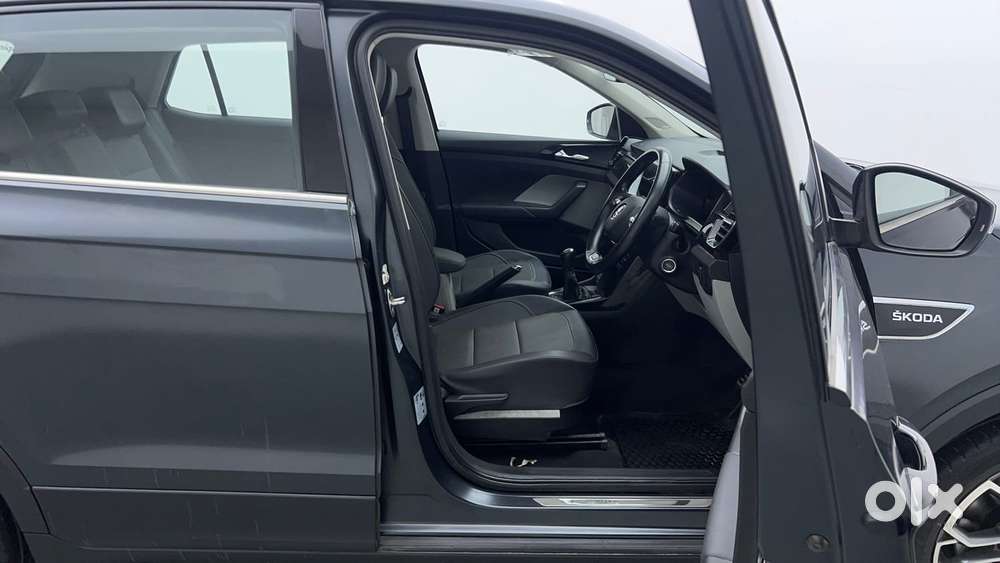 Skoda Kushaq Style 1.0l Tsi Mt, 2023, Petrol