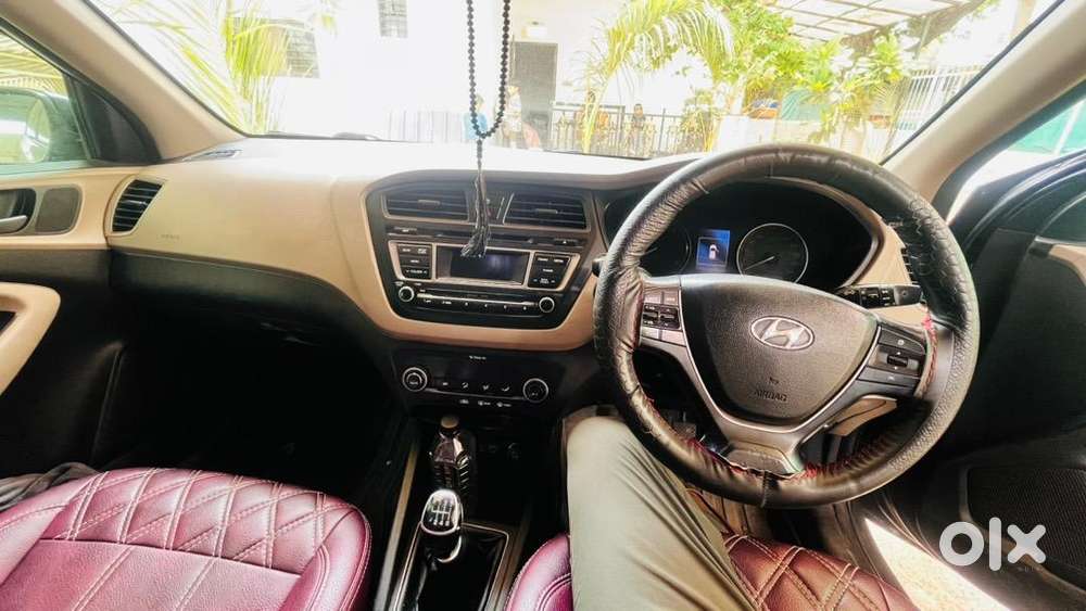 Hyundai Elite I20 2015 Diesel 140000 Km Driven