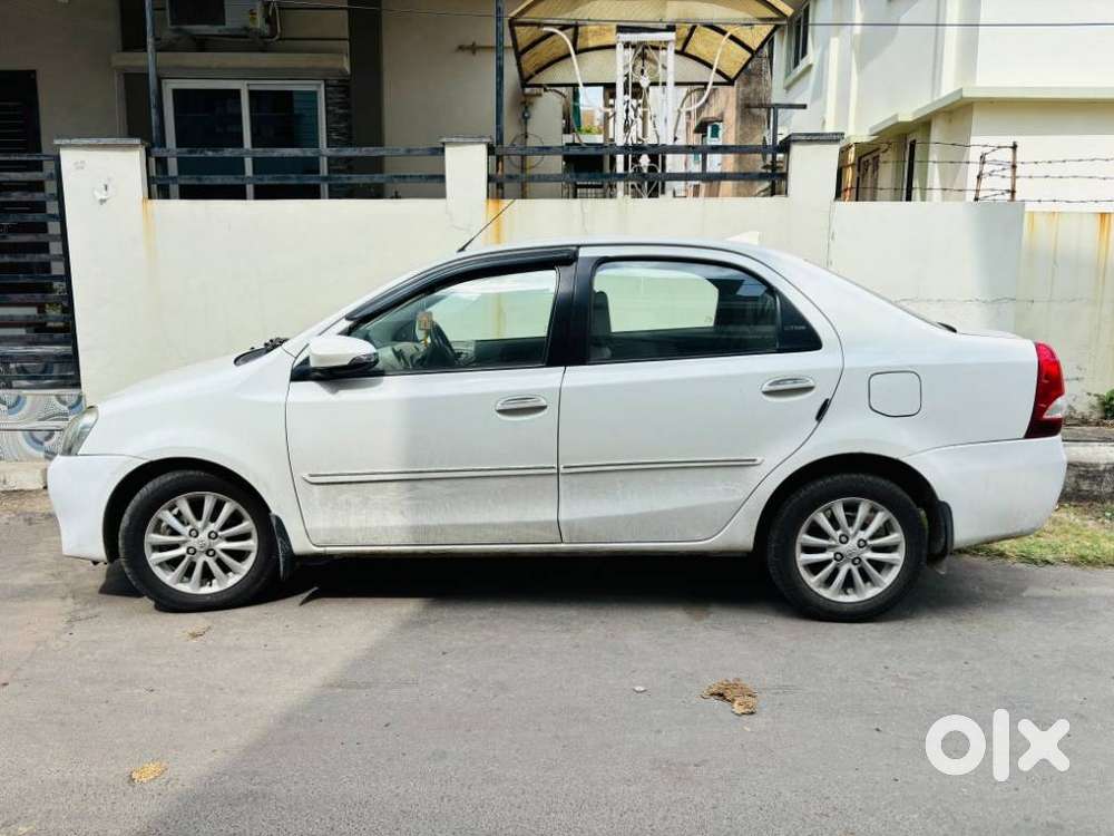 Toyota Etios Vx Xclusive, 2016, Petrol