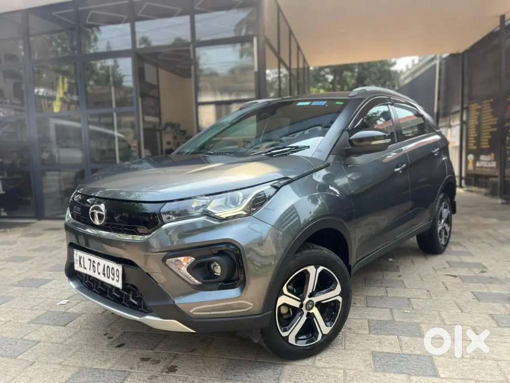 Tata Nexon Revotron 2022 Petrol