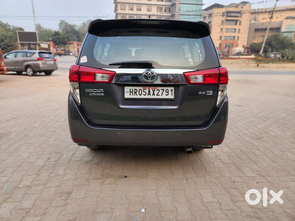 Toyota Innova Crysta 2.4 V 8 Str, 2018, Diesel