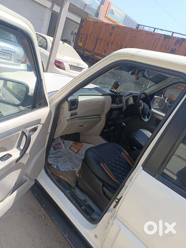 Mahindra Scorpio Diesel 2015