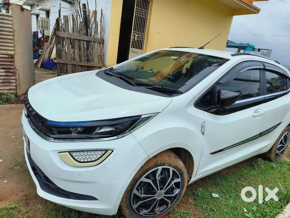 Tata Altroz 2022 Petrol Well Maintained