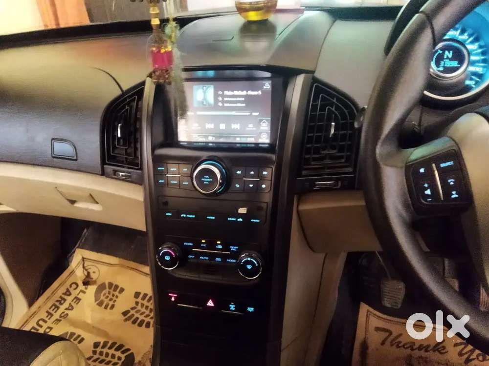 Mahindra Xuv500 2017 Diesel 37000 Km Driven