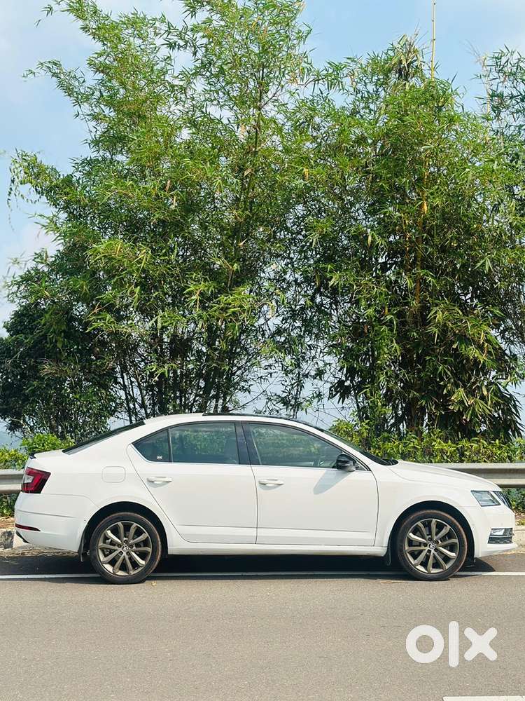 Skoda Octavia 1.8 Tsi Style Plus At