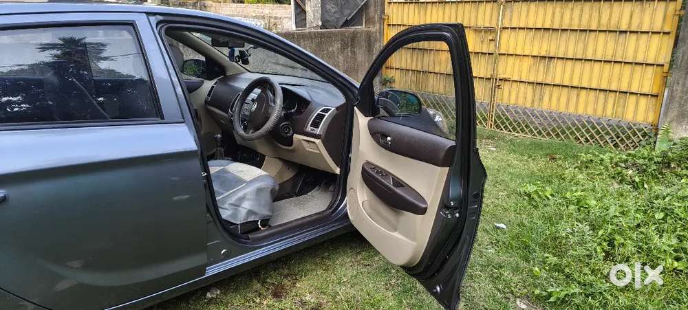 Hyundai I20 Magna 2011 Car