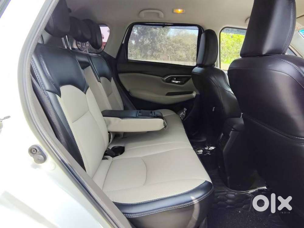 Maruti Suzuki Grand Vitara 1.5 Sigma Smart Hybrid, 2025, Petrol