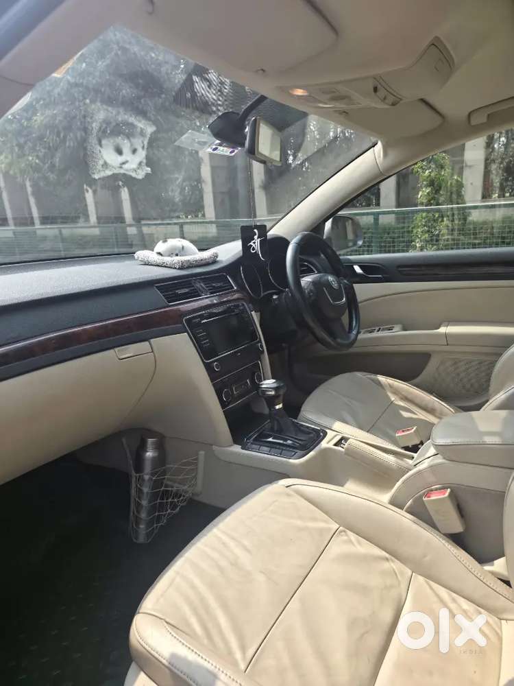 65 Lakh Ki Car Sirf 4 Lakh Mein