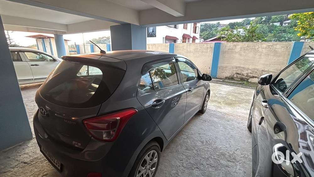 Hyundai Grand I10 2015 Petrol Well Maintained